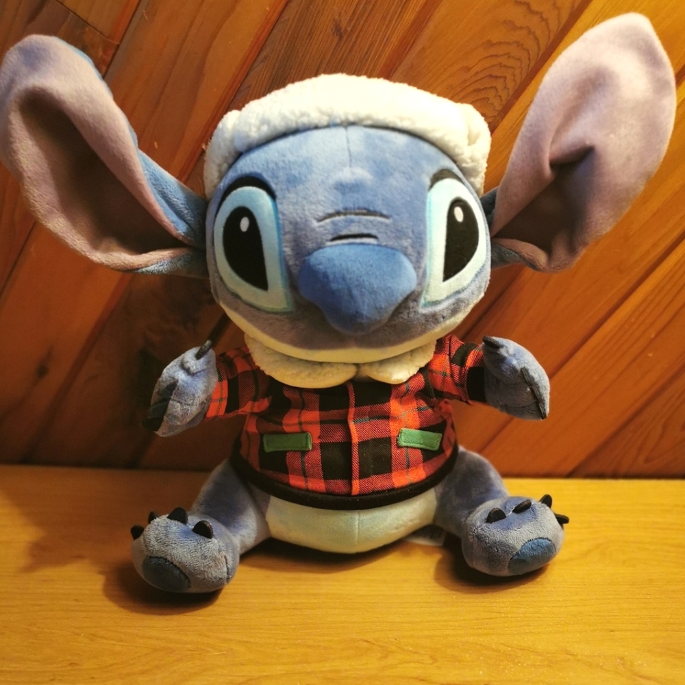 Disney's Large Stitch - Picture 1 of 3
